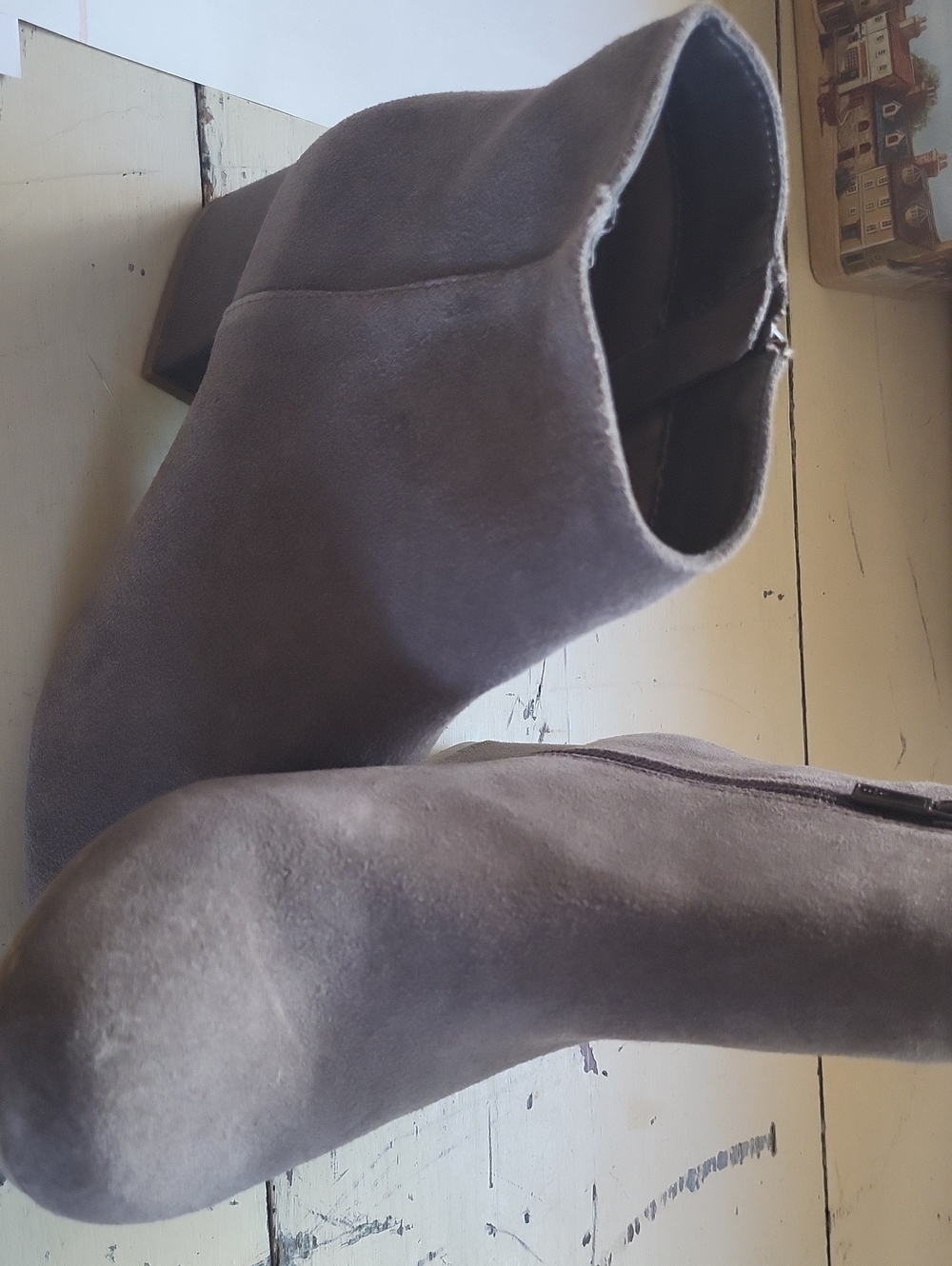 Kenneth Cole Reaction Gray Suede Ankle Booties